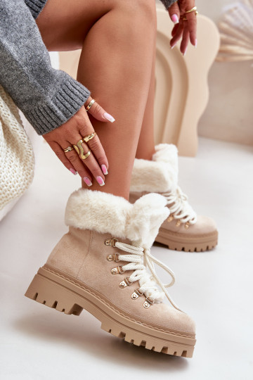 avec des lacets chaussures Féminin avec un manteau de fourrure couleur ivoire Vaminia