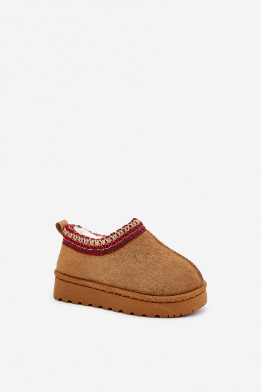 Bottes de neige pour enfants avec plateforme, isolées avec intérieur en fourrure en marron Vilabria Bottes de neige pour enfants avec plateforme, isolées avec intérieur en fourrure en marron Vilabria