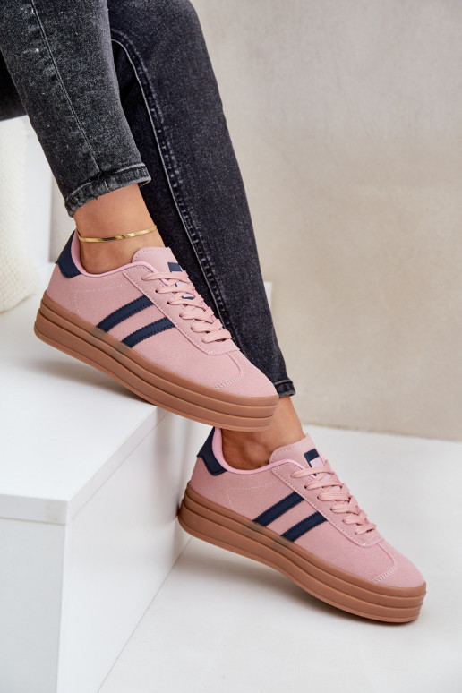 Chaussures modèle baskets Féminin avec une plateforme couleur rose Egelia Chaussures modèle baskets Féminin avec une plateforme couleur rose Egelia
