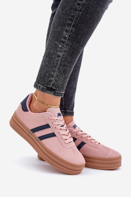 Chaussures modèle baskets Féminin avec une plateforme couleur rose Egelia Chaussures modèle baskets Féminin avec une plateforme couleur rose Egelia