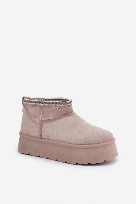 Schneestiefel mit einer Plattform Mit Dekorationen Haftem elfenbeinfarbe Heslania Schneestiefel mit einer Plattform Mit Dekorationen Haftem elfenbeinfarbe Heslania