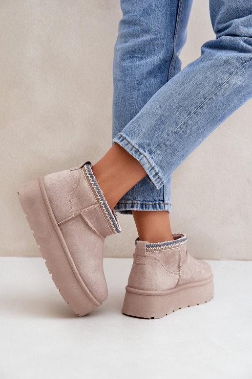 SneeuIn laarzen met platform Met sierlijk Haftem ivoor Heslania SneeuIn laarzen met platform Met sierlijk Haftem ivoor Heslania