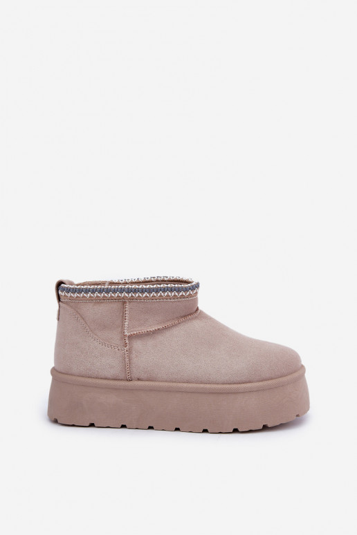 Schneestiefel mit einer Plattform Mit Dekorationen Haftem elfenbeinfarbe Heslania Schneestiefel mit einer Plattform Mit Dekorationen Haftem elfenbeinfarbe Heslania