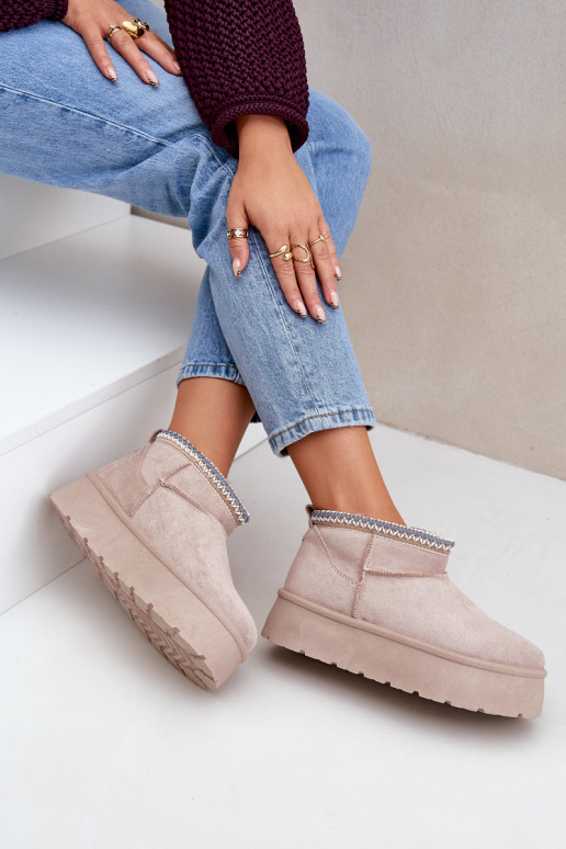 SneeuIn laarzen met platform Met sierlijk Haftem ivoor Heslania SneeuIn laarzen met platform Met sierlijk Haftem ivoor Heslania