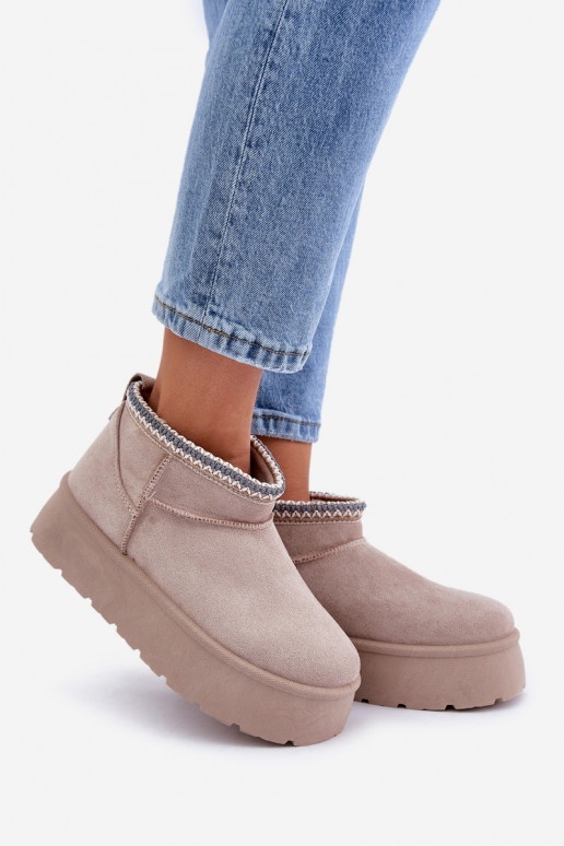 SneeuIn laarzen met platform Met sierlijk Haftem ivoor Heslania SneeuIn laarzen met platform Met sierlijk Haftem ivoor Heslania