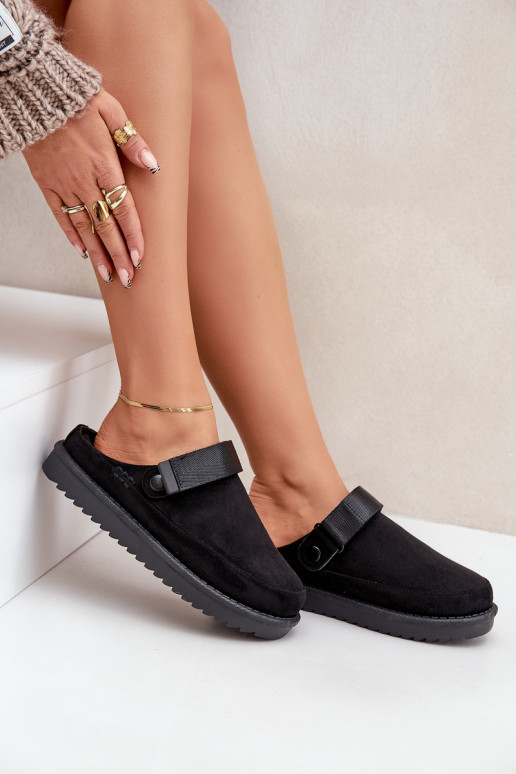 Chaussons isolés femme avec plateforme noires Neliel