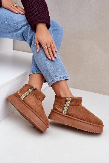 Schneestiefel mit einer Plattform mit Schriften braune Farbe Udra