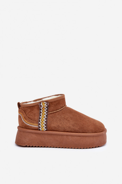 Bottes de neige avec une plateforme avec des écrits marron Udra Bottes de neige avec une plateforme avec des écrits marron Udra