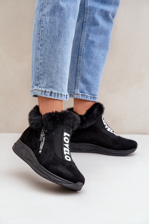 Chaussures modèle baskets Bottes pour femmes avec un manteau de fourrure couleur noire Zeriana Chaussures modèle baskets Bottes pour femmes avec un manteau de fourrure couleur noire Zeriana