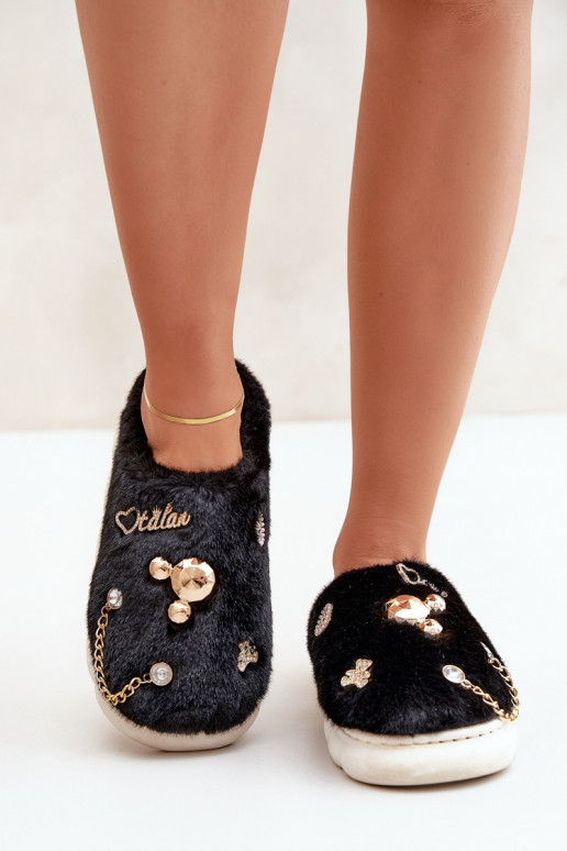 Chaussons avec fourrure et nœuds couleur noire Ivelfedi