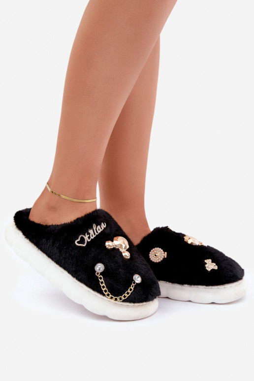 Chaussons avec fourrure et nœuds couleur noire Ivelfedi