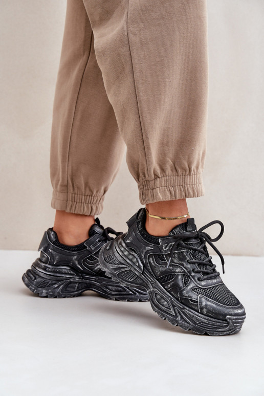 Schoenen met sneakers-model voor dames met slijtage-effect en platform in zwarte kleur SeladĮen