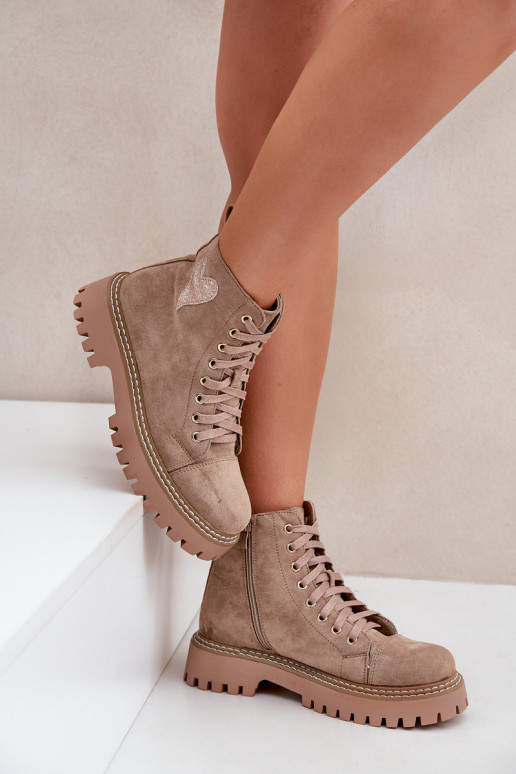 Damenstiefel Z mit Glitzer und Herzchen in sandfarbener Ausführung von Įjungtariri