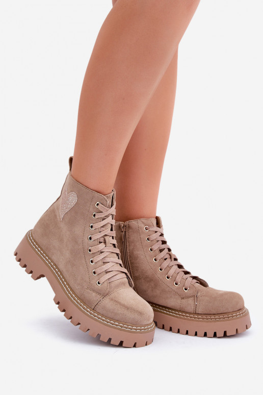 Damenstiefel Z mit Glitzer und Herzchen in sandfarbener Ausführung von Įjungtariri