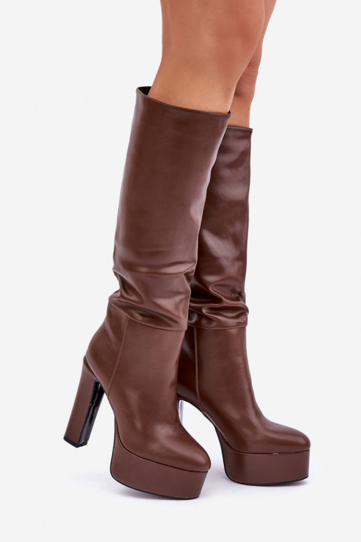 Bottes hautes avec talons et plateforme en simili cuir marron Felilorn