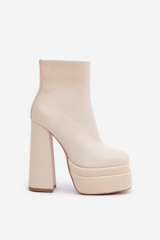 Bottes avec une plateforme I Enregistrer réchauffer couleur ivoire Selahra