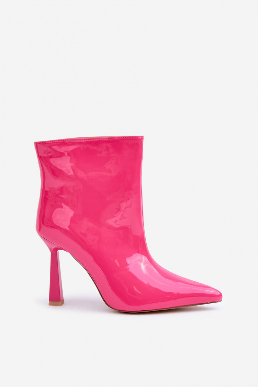 Lackeffekt Stiefeletten mit Schnalle in Rosa Seliri