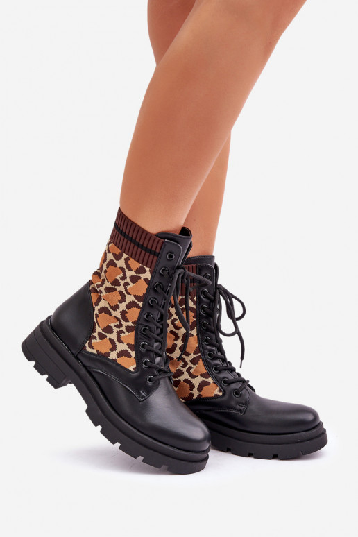 Bottines de travail Féminin avec une semelle intérieure de type chaussette avec des motifs en fourrure de léopard couleur noire  Bottines de travail Féminin avec une semelle intérieure de type chaussette avec des motifs en fourrure de léopard couleur noire