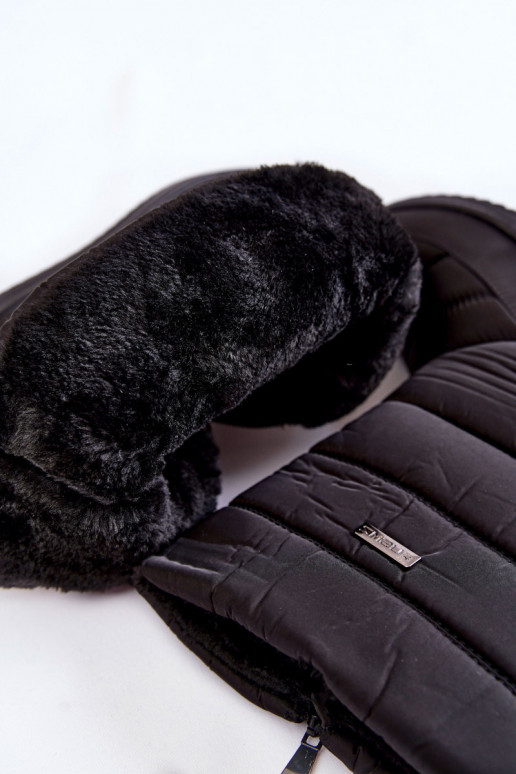 Bottes de neige isolées couleur noire Calena