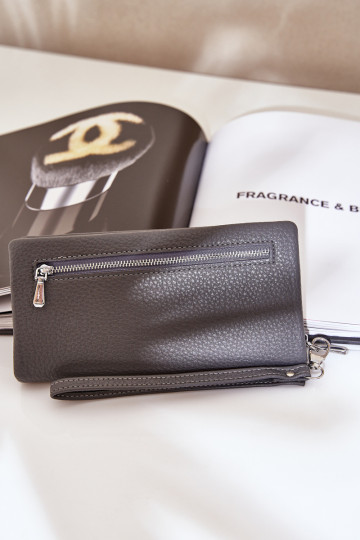 Grand portefeuille femme avec une empreinte en cuir écologique couleur grise Il fautrtiel 2