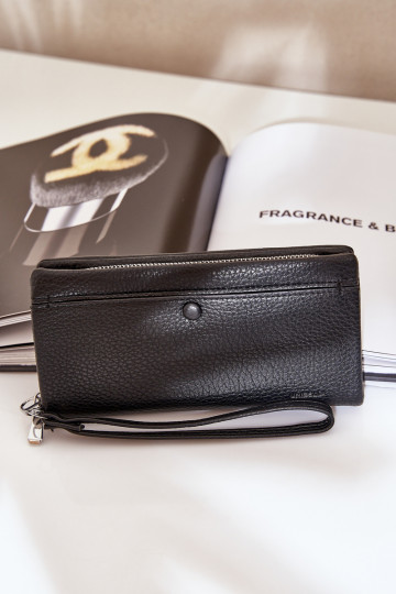 Große Damenbrieftasche mit Aufdruck aus Öko-Leder schZuarze Farbe Es mussrtiel