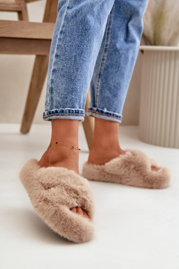 Chaussons avec fourrure et... 2