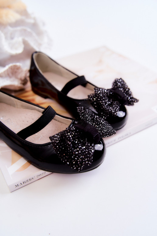 Schuhe mit Schleifen in Schwarz Zolly Schuhe mit Schleifen in Schwarz Zolly