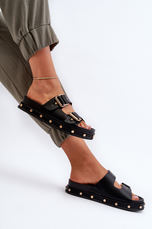 Pantoufles pour femmes avec une plateforme Big Star NN27402 couleur noire Pantoufles pour femmes avec une plateforme Big Star NN27402 couleur noire