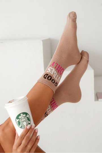 Chaussettes Dames Avec Inscription Good Vibes Only Beiges