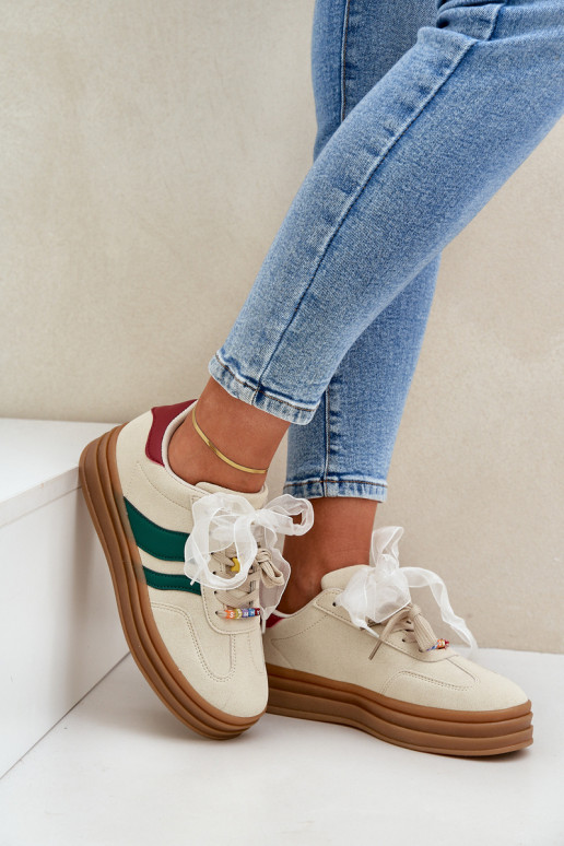 Sneakers model schoenen Dames Z Przypinkami beige Jariana