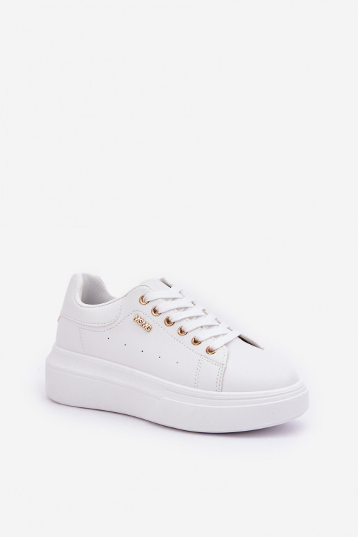 Sneakers Stilvollllschuhe Feminin mit einer Plattform aus Öko-Leder Zueiße Farbe Lelandine Sneakers Stilvollllschuhe Feminin mit einer Plattform aus Öko-Leder Zueiße Farbe Lelandine