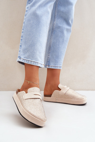 Chaussons pour femmes décorés de zircons avec plateforme couleur beige Deorani 2