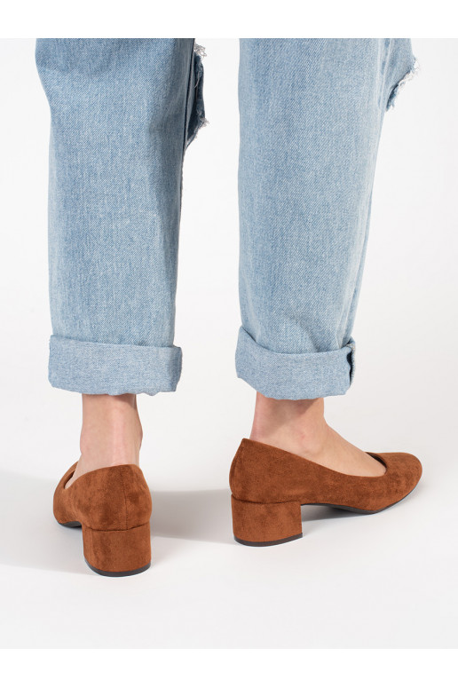 marron en daim talons hauts sur le talon marron en daim talons hauts sur le talon