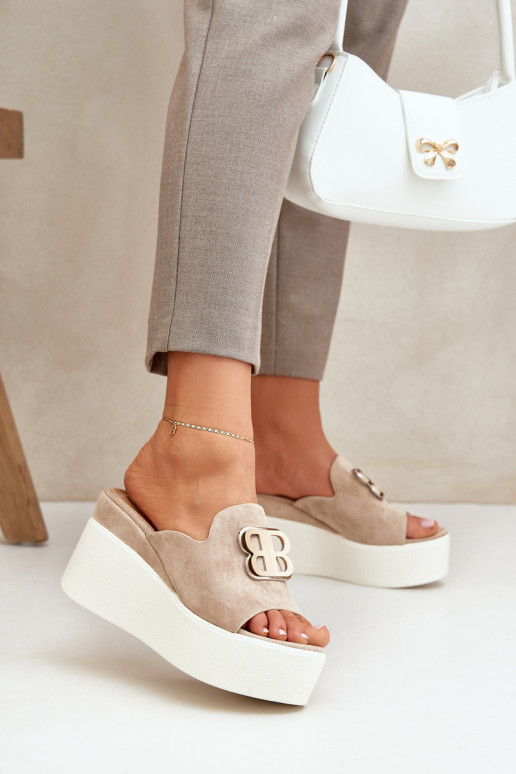 Slippers met platform I Koturnie met ornamenten beige Tanonea Slippers met platform I Koturnie met ornamenten beige Tanonea