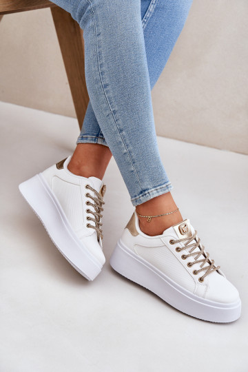 Chaussures modèle baskets avec une plateforme Avec des décorationsi SznuróÀkami Blanc-couleur dorée Fonetha 2