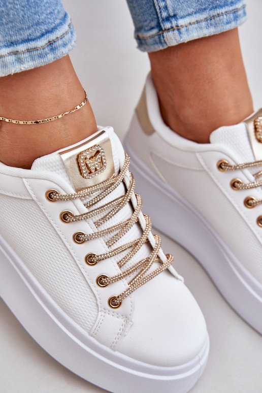 Chaussures modèle baskets avec une plateforme Avec des décorationsi SznuróÀkami Blanc-couleur dorée Fonetha Chaussures modèle baskets avec une plateforme Avec des décorationsi SznuróÀkami Blanc-couleur dorée Fonetha