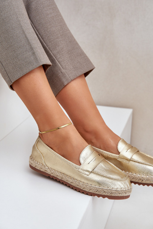 Espadrilles Mit JutoZua Plecionką Auf flacher Sohle goldene Farbe Shilova