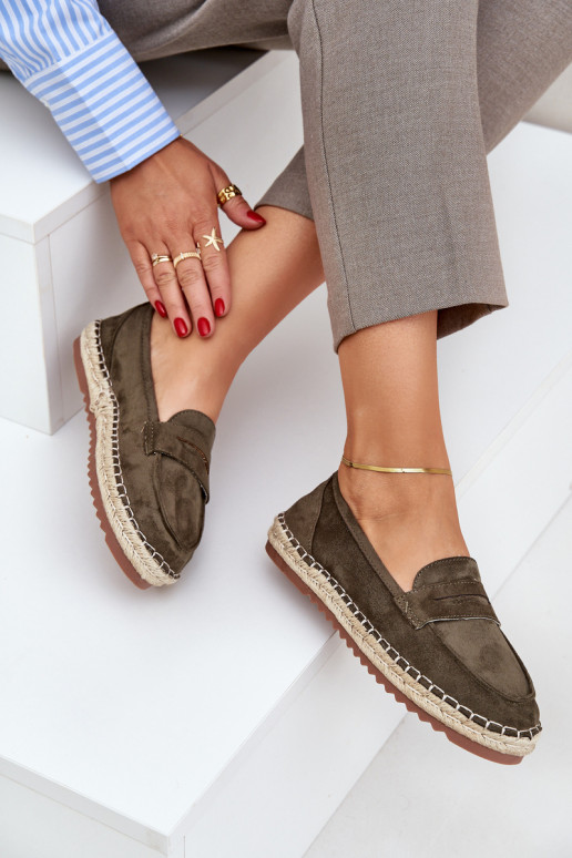 Espadrilles Avec JutoÀa Plecionką Sur une semelle plate couleur kaki Shilova Espadrilles Avec JutoÀa Plecionką Sur une semelle plate couleur kaki Shilova