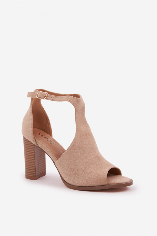 Sandalen mit Absätzen Z aus Öko-INildlederu Beige Lanadriena Sandalen mit Absätzen Z aus Öko-INildlederu Beige Lanadriena