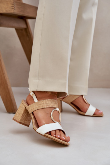 sandalen Op SłupkoInym Obcasie INit-beige Afleeria