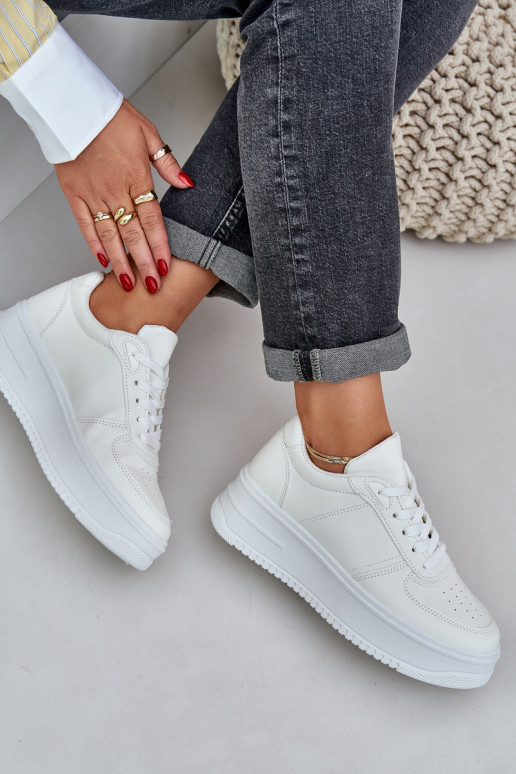Klassieke sneakers van ecoleer met platform Initte kleur Dorreia