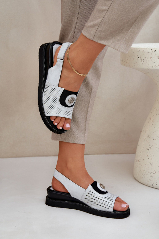 Dames sandalen met platform zilvere kleur Isnnoria Dames sandalen met platform zilvere kleur Isnnoria