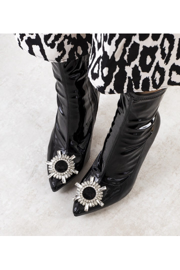 Bottines en cuir verni noir... 2