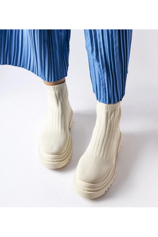 Beige High-Top-Sneakers Marks Beige High-Top-Sneakers Marks