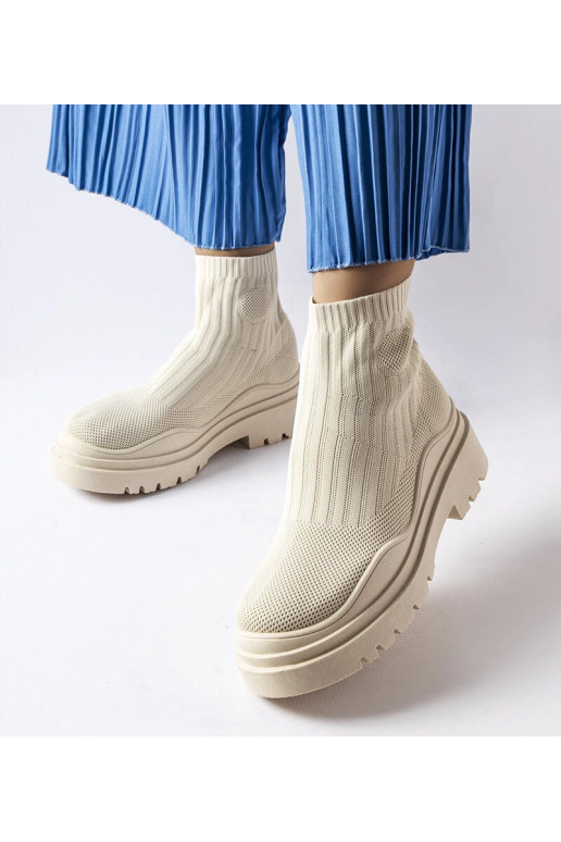 Beige High-Top-Sneakers Marks Beige High-Top-Sneakers Marks