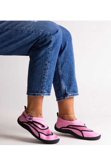 Chaussures de sport...