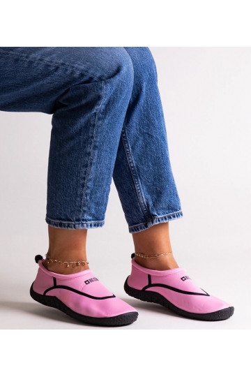 Chaussures de sport...