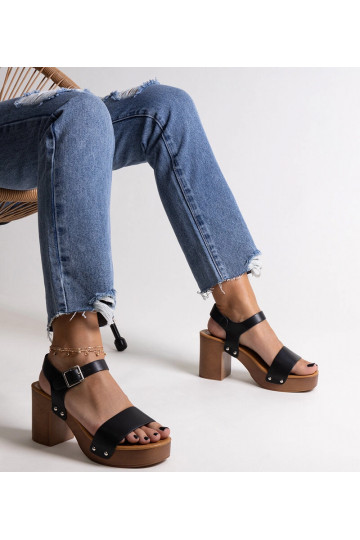 Schwarze Adilar-Sandalen... 2