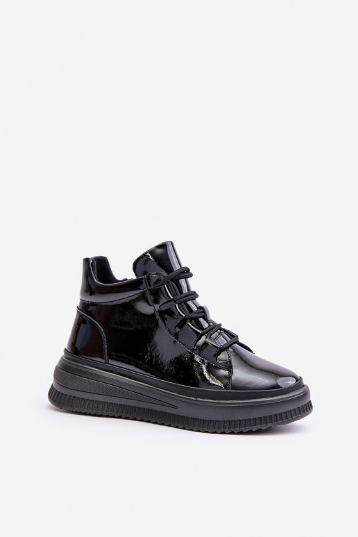 Sportieve schoenen met lak-effect en... Sportieve schoenen met lak-effect en...