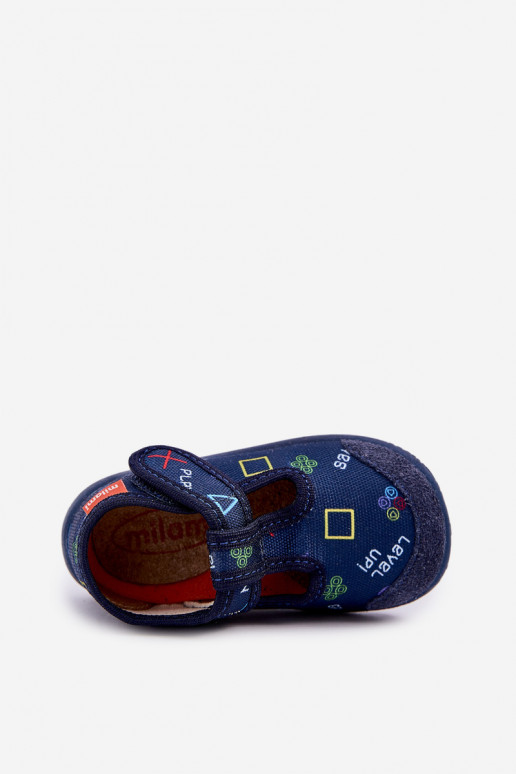 Slippers Milami Kinderen Elastyczne met zelfklevende bevestigingsmiddelen donkerblauIn Ambette Slippers Milami Kinderen Elastyczne met zelfklevende bevestigingsmiddelen donkerblauIn Ambette